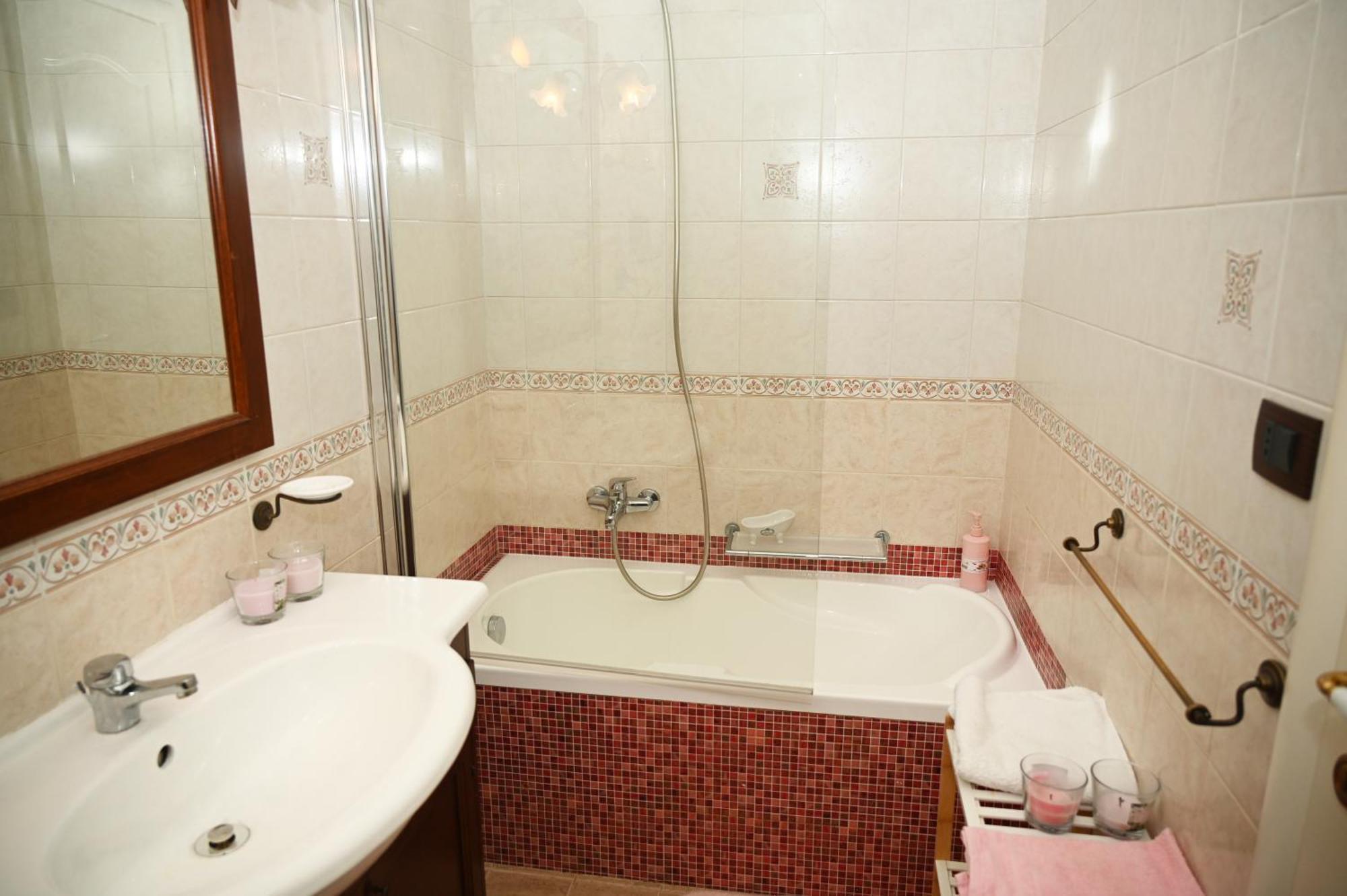 Ognissanti80 Apartment ตรานิ ภายนอก รูปภาพ